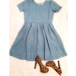 LuLaRoe Amelia dress with pockets